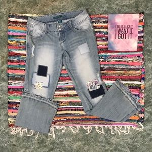 Almost famous jeans!👑